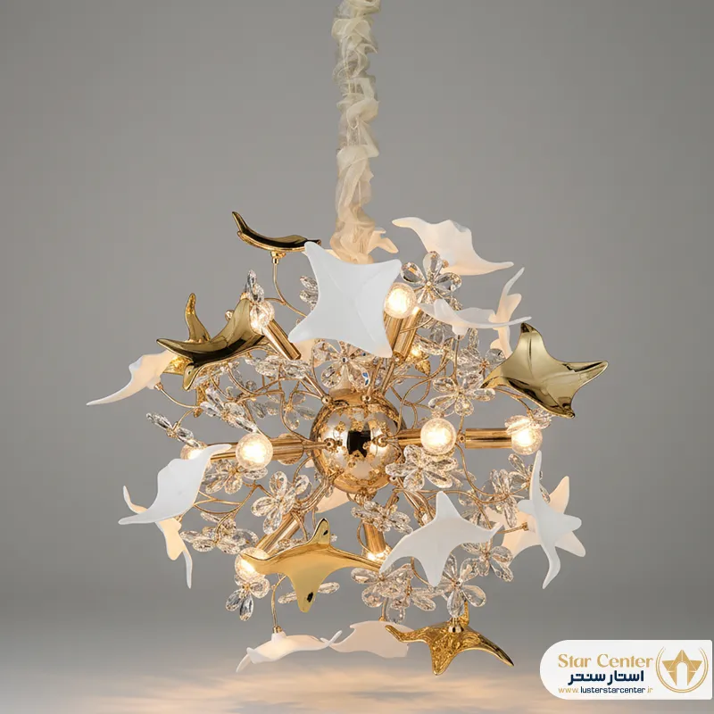 نمای نزدیک از گلبرگ سرامیکی و کریستال لوستر مدرن پتالیا