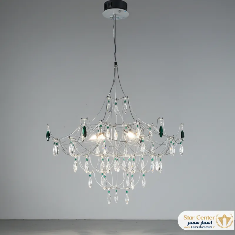 نمای نزدیک از فرم هندسی و کریستال های لوستر پست مدرن بلورینس